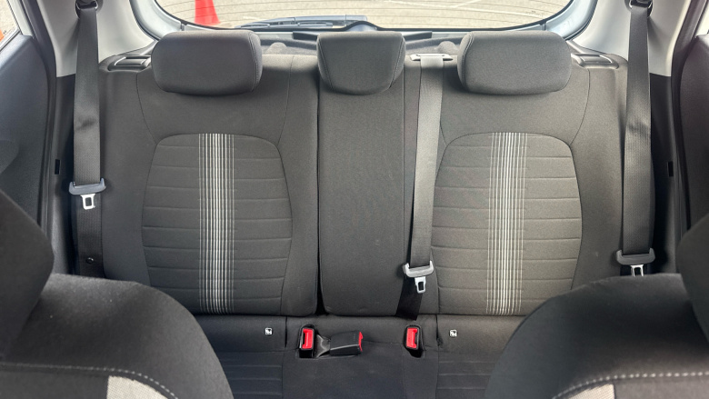 Hyundai i10 1.0 MPi SE Connect 5dr Petrol Hatchback